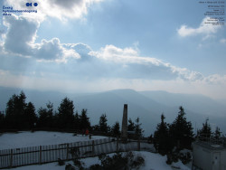 Pohled na jihozápad, Smrk