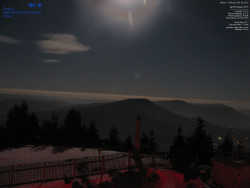 Pohled na jihozápad, Smrk