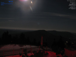 Pohled na jihozápad, Smrk