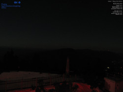 Pohled na jihozápad, Smrk