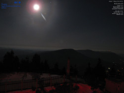 Pohled na jihozápad, Smrk