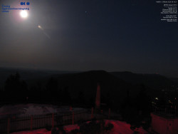 Pohled na jihozápad, Smrk