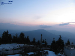 Pohled na jihozápad, Smrk