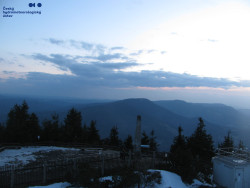 Pohled na jihozápad, Smrk