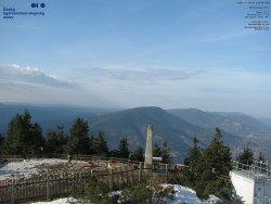 Pohled na jihozápad, Smrk