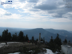 Pohled na jihozápad, Smrk