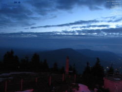 Pohled na jihozápad, Smrk