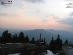 Pohled na jihozápad, Smrk