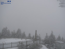 Pohled na jihozápad, Smrk