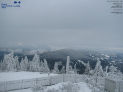 Pohled na jihozápad, Smrk