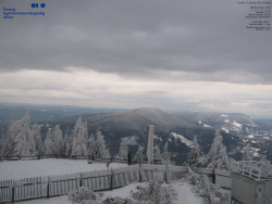 Pohled na jihozápad, Smrk