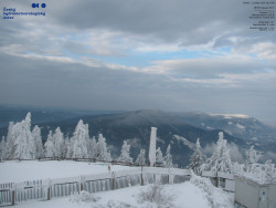 Pohled na jihozápad, Smrk