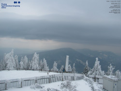 Pohled na jihozápad, Smrk