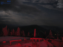 Pohled na jihozápad, Smrk