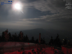 Pohled na jihozápad, Smrk