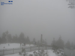 Pohled na jihozápad, Smrk