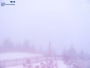 Lysá hora - Pohled na jihozápad, Smrk - 5.4.2026 v 05:45 Lysá hora - Pohled na jihozápad, Smrk - 5.4.2026 v 05:45