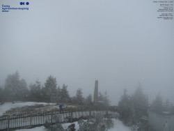 Pohled na jihozápad, Smrk