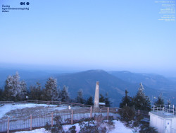 Pohled na jihozápad, Smrk