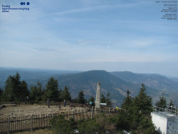 Pohled na jihozápad, Smrk