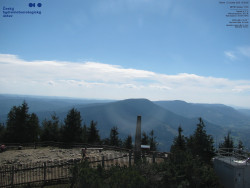 Pohled na jihozápad, Smrk