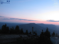 Pohled na jihozápad, Smrk