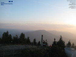 Pohled na jihozápad, Smrk