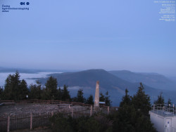 Pohled na jihozápad, Smrk