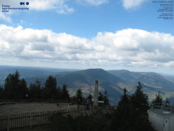 Pohled na jihozápad, Smrk