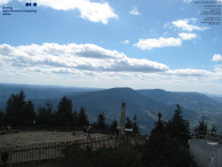 Pohled na jihozápad, Smrk