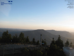 Pohled na jihozápad, Smrk