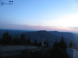 Pohled na jihozápad, Smrk