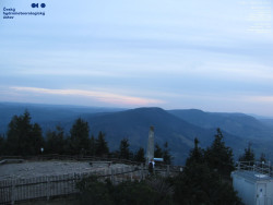 Pohled na jihozápad, Smrk