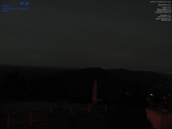 Pohled na jihozápad, Smrk