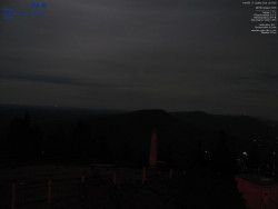 Pohled na jihozápad, Smrk