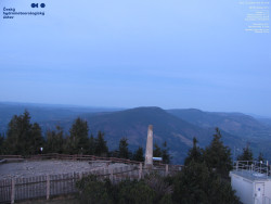 Pohled na jihozápad, Smrk