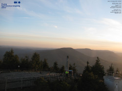 Pohled na jihozápad, Smrk