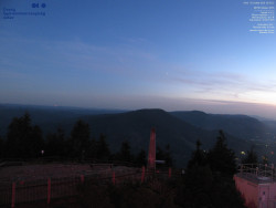 Pohled na jihozápad, Smrk