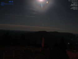 Pohled na jihozápad, Smrk