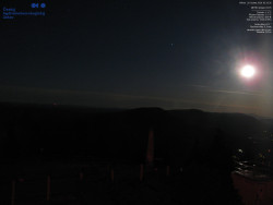 Pohled na jihozápad, Smrk