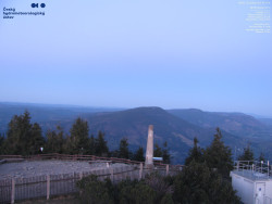 Pohled na jihozápad, Smrk