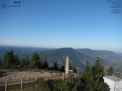 Pohled na jihozápad, Smrk