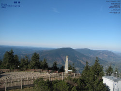 Pohled na jihozápad, Smrk