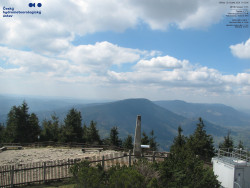 Pohled na jihozápad, Smrk