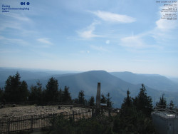 Pohled na jihozápad, Smrk