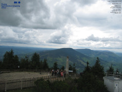 Pohled na jihozápad, Smrk