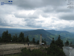 Pohled na jihozápad, Smrk
