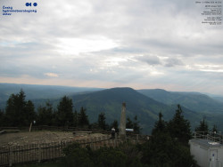 Pohled na jihozápad, Smrk