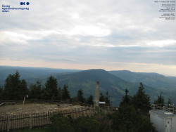 Pohled na jihozápad, Smrk