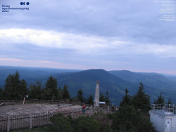 Pohled na jihozápad, Smrk
